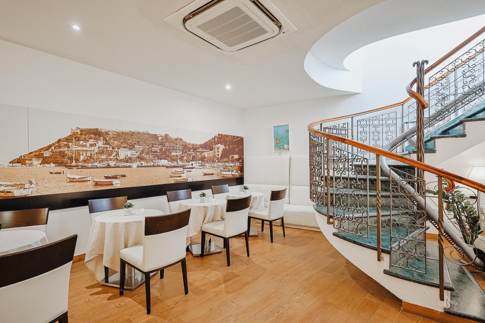 Bi Hotel ปอร์โต เอร์โกเล ภายนอก รูปภาพ