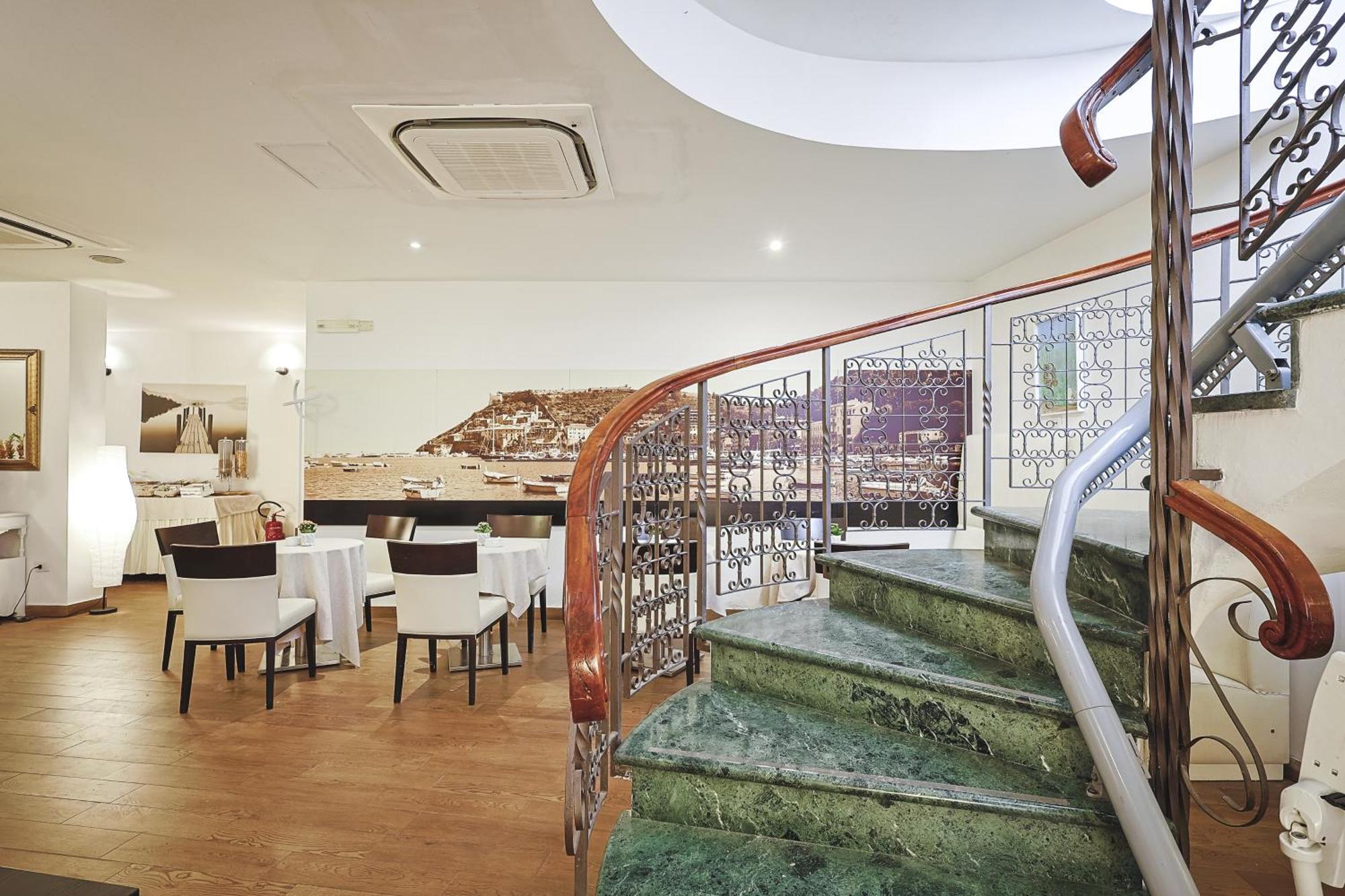 Bi Hotel ปอร์โต เอร์โกเล ภายนอก รูปภาพ